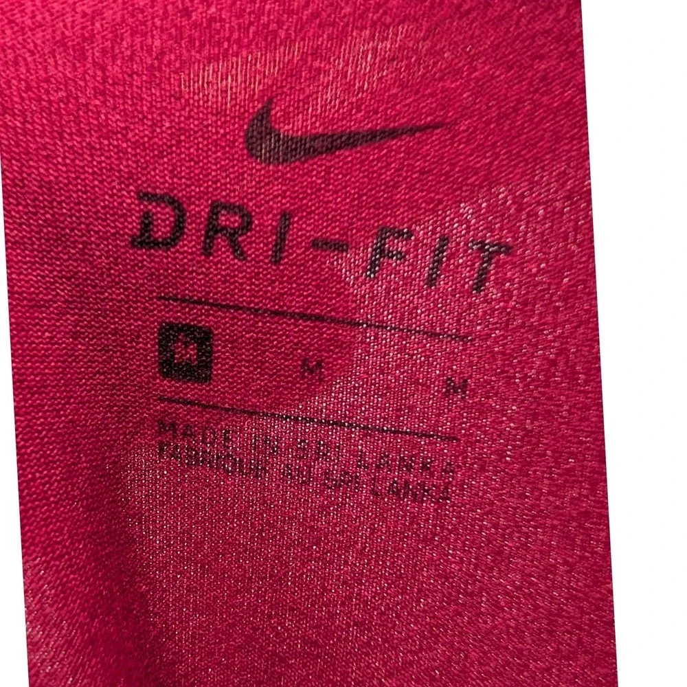 Nike‎ Women Burgundy Sleeveless Athletic Tank Top Swoosh Logo - Medium